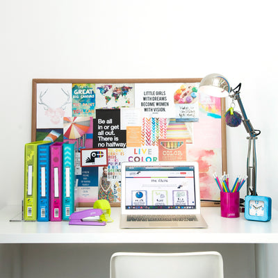 5 Cool Ways to Organize Your Desk
