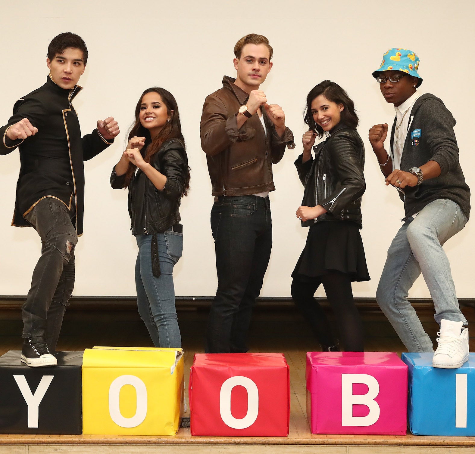 Yoobi Puppet It's Morphin' Time at a Yoobi Give!